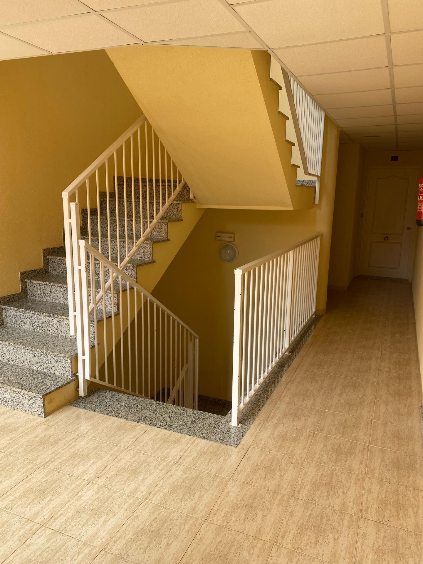2-Bedroom Apartment in Pueblo 9, San Miguel de Salinas - Image 16