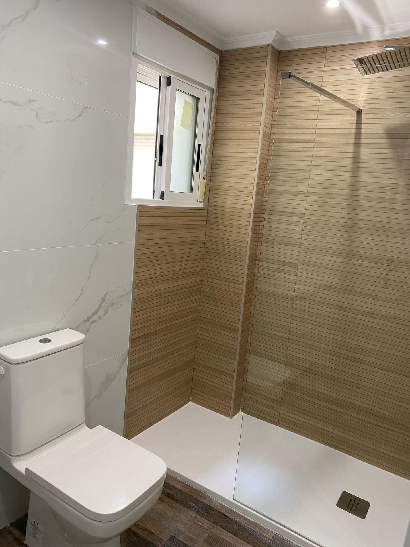 2-Bedroom Apartment in Pueblo 9, San Miguel de Salinas - Image 25