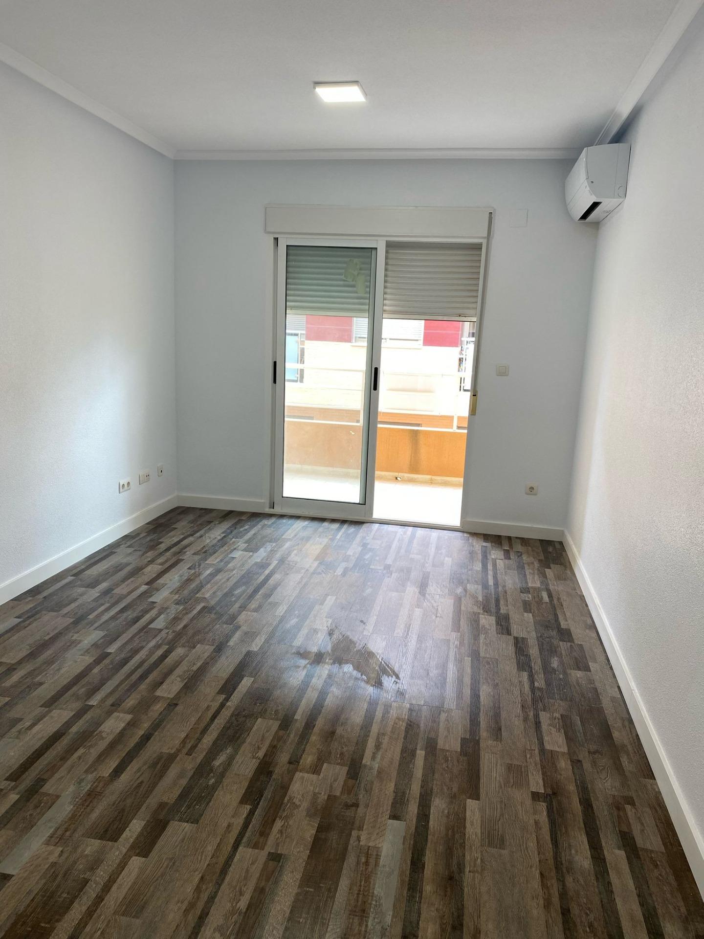 2-Bedroom Apartment in Pueblo 9, San Miguel de Salinas - Image 32