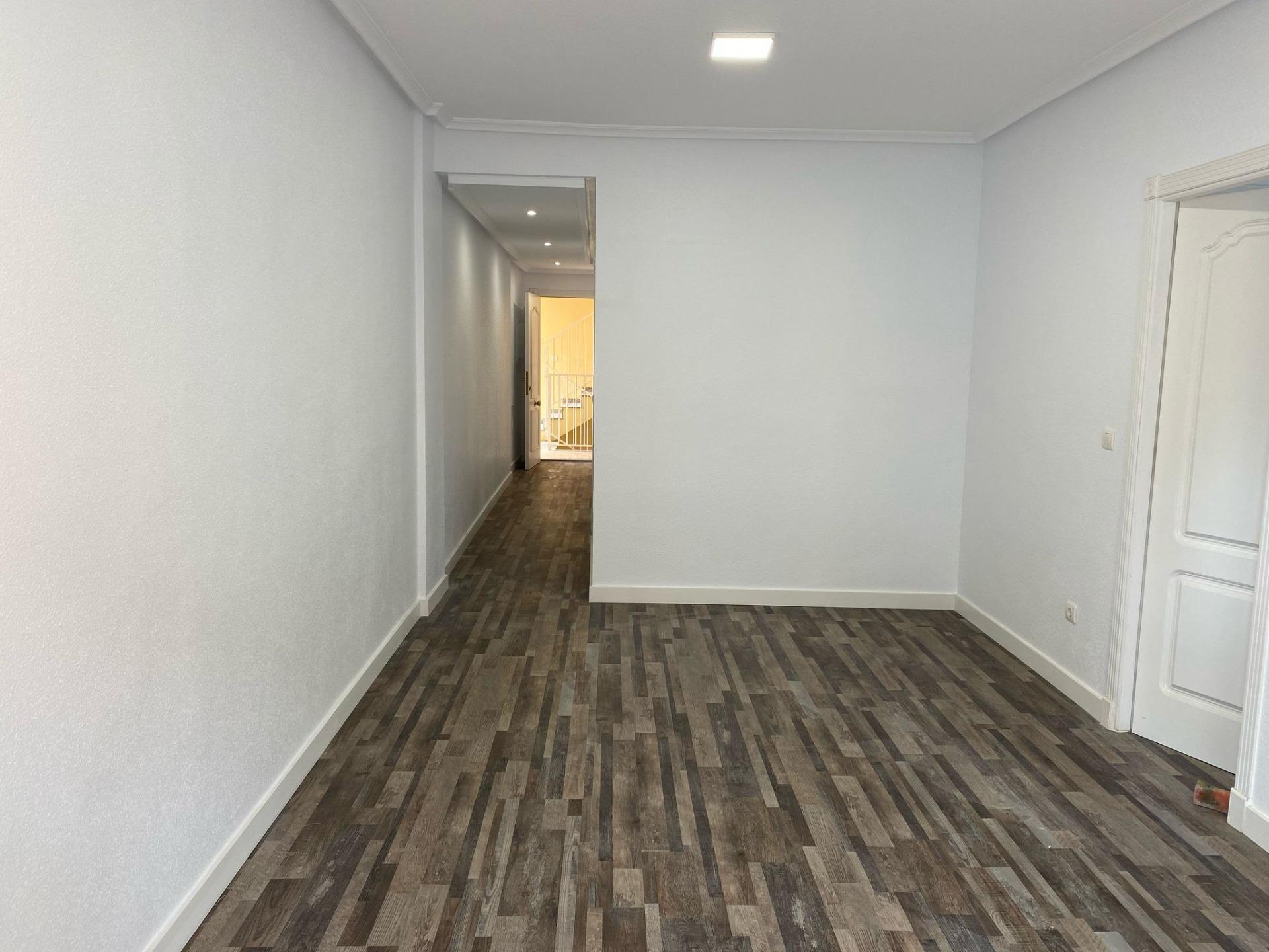 2-Bedroom Apartment in Pueblo 9, San Miguel de Salinas - Image 33