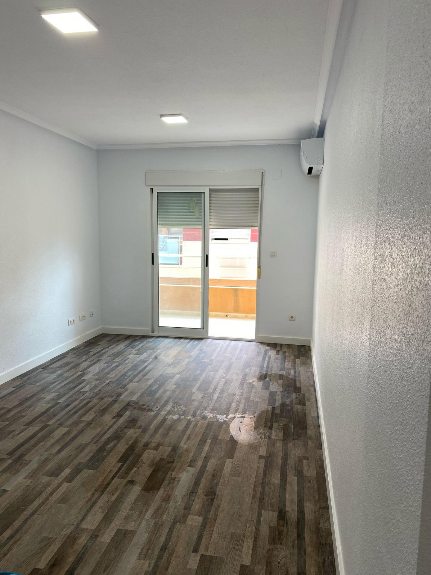 2-Bedroom Apartment in Pueblo 9, San Miguel de Salinas - Image 34