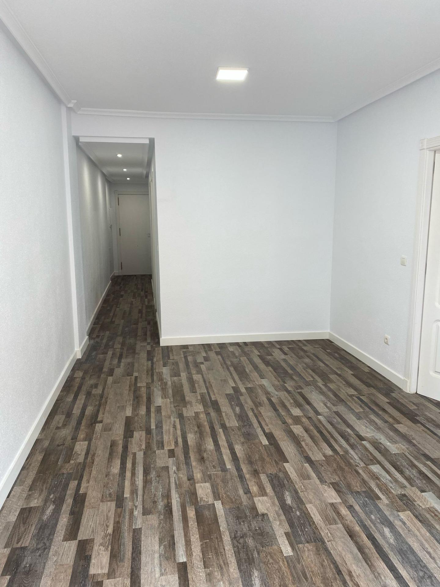 2-Bedroom Apartment in Pueblo 9, San Miguel de Salinas - Image 35