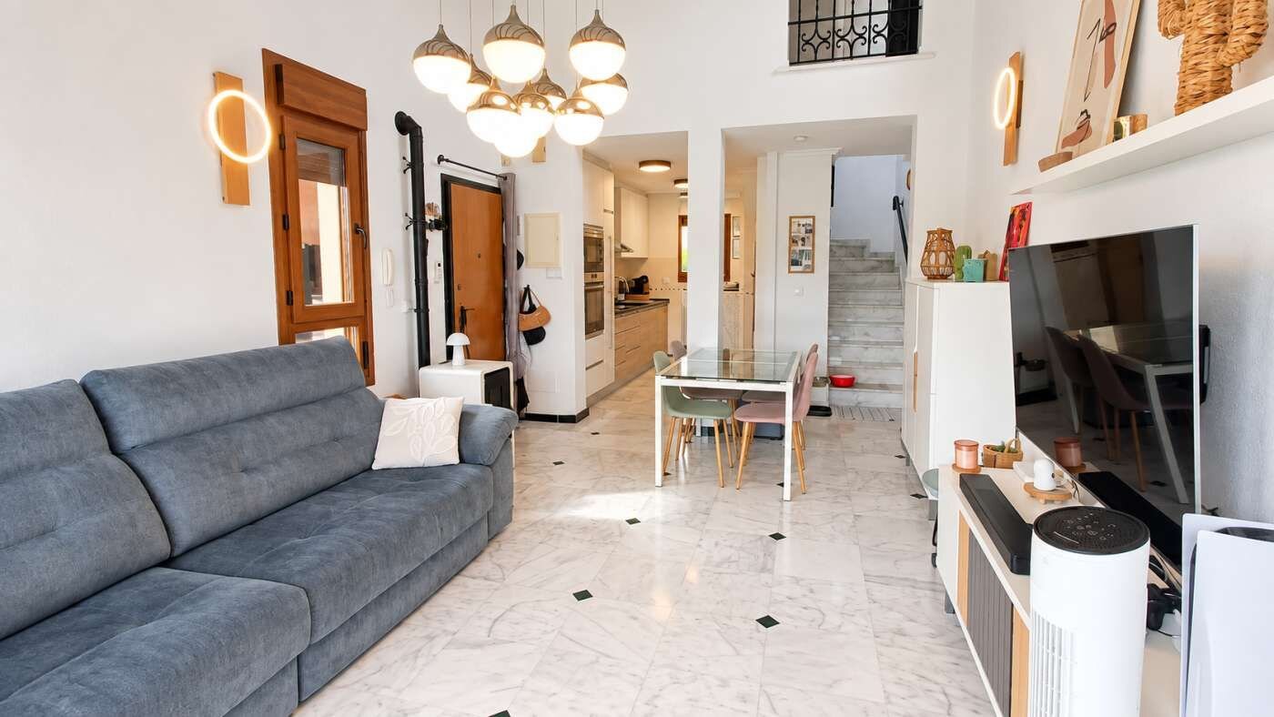 Villa de 3 Dormitorios en Comunidad Valenciana, Algorfa - Image 4