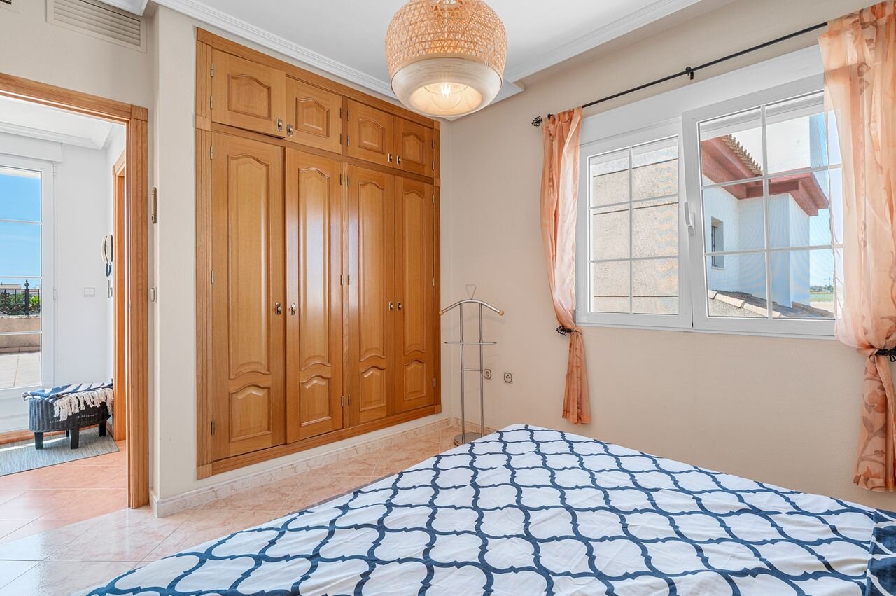 Villa de 7 Dormitorios en Pilar de la Horadada - Image 22