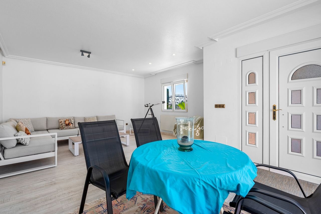 Villa de 7 Dormitorios en Pilar de la Horadada - Image 34