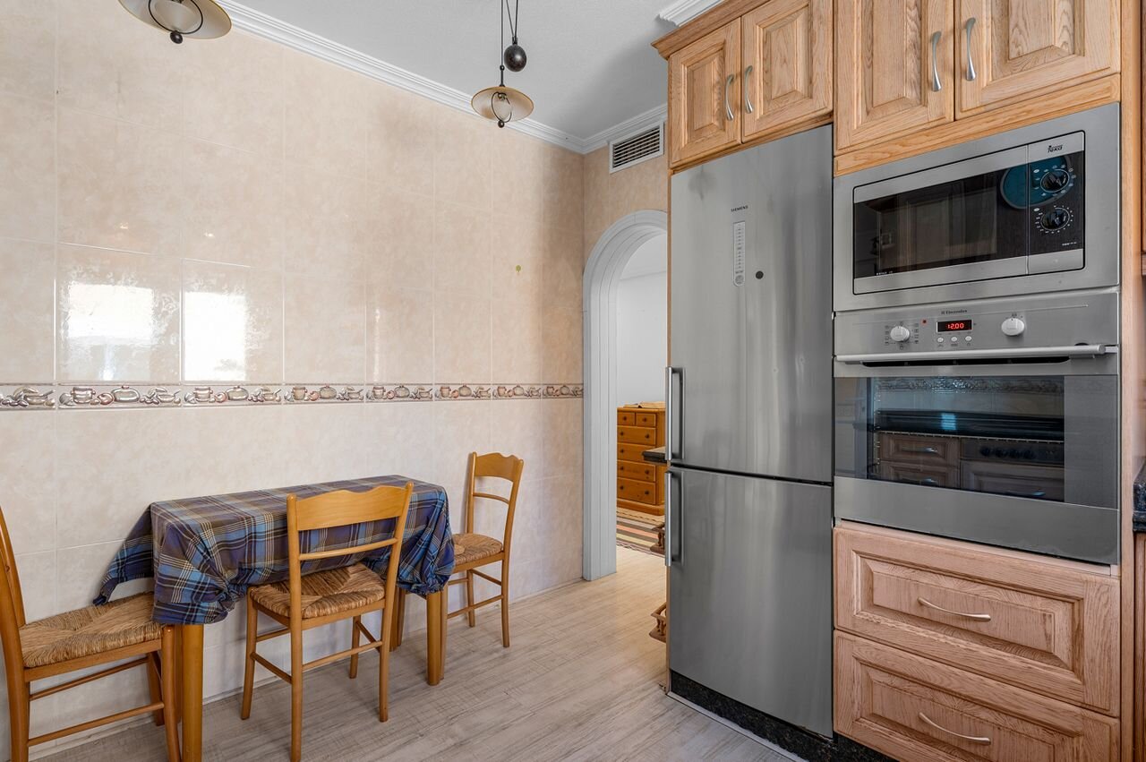 Villa de 7 Dormitorios en Pilar de la Horadada - Image 39