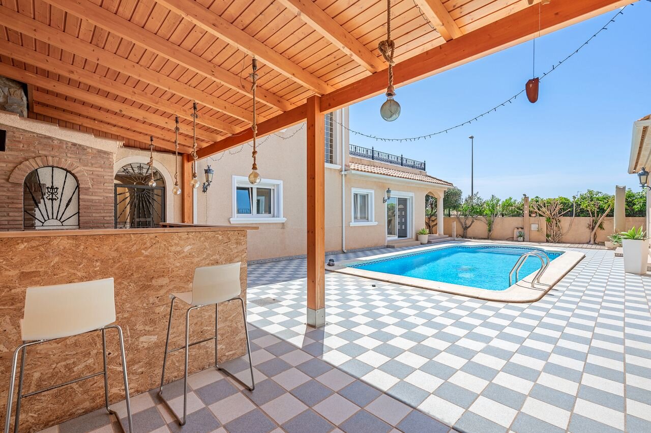 Villa de 7 Dormitorios en Pilar de la Horadada - Image 8
