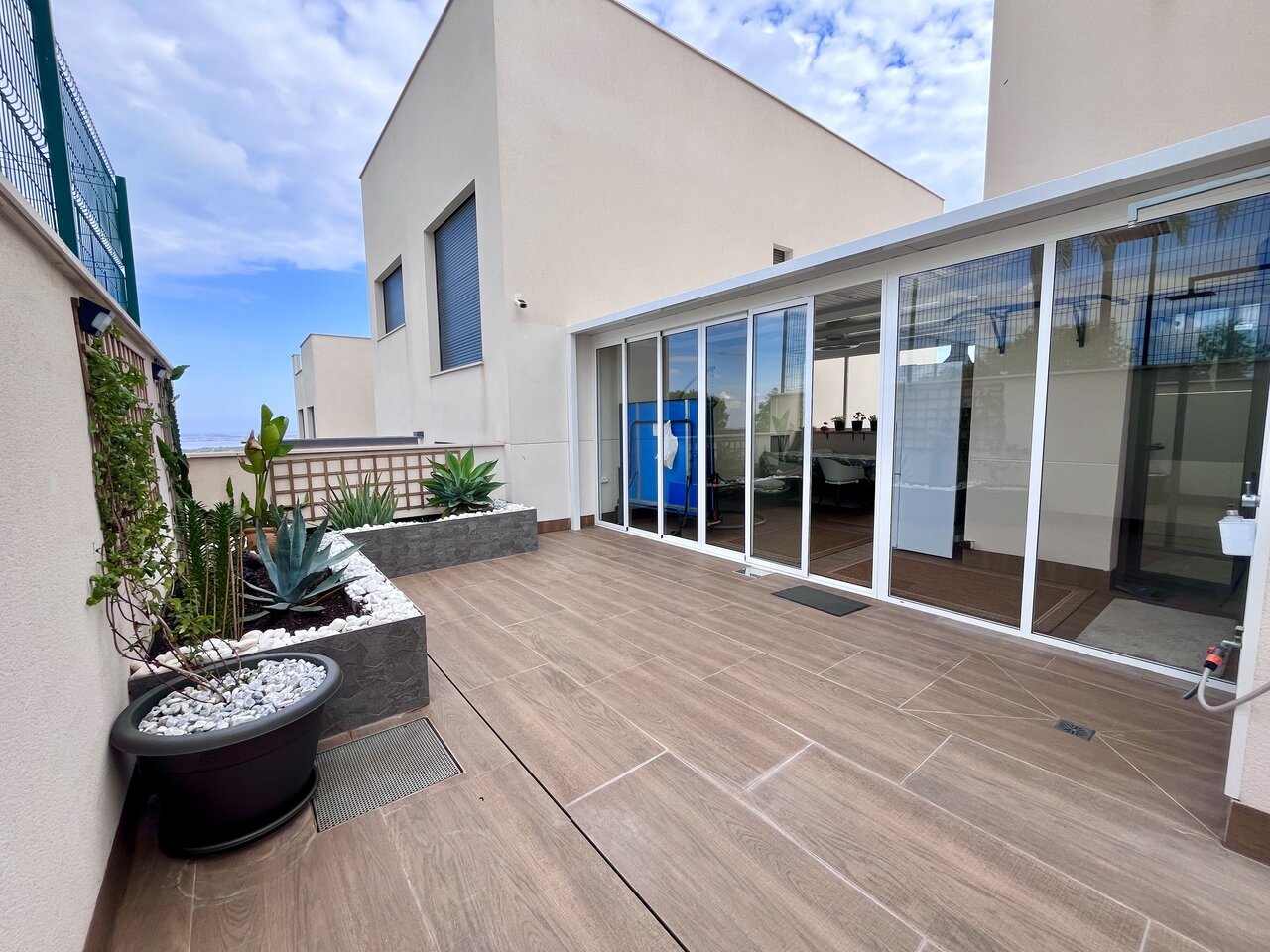 2-Bedroom Apartment in San Miguel de Salinas - Image 31