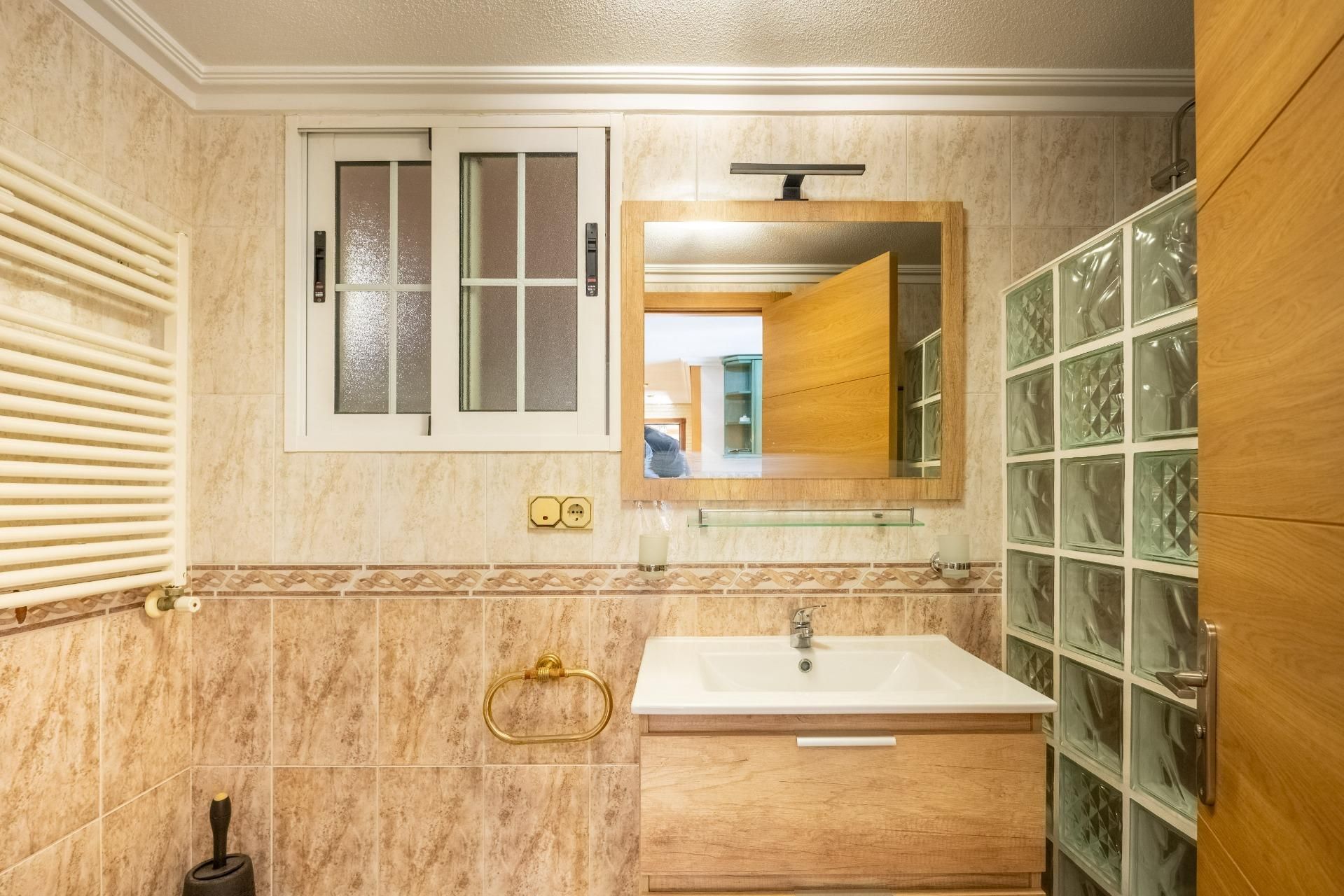 Villa met 6 Slaapkamers in La Siesta - El Salado - Torreta, Torrevieja - Image 34