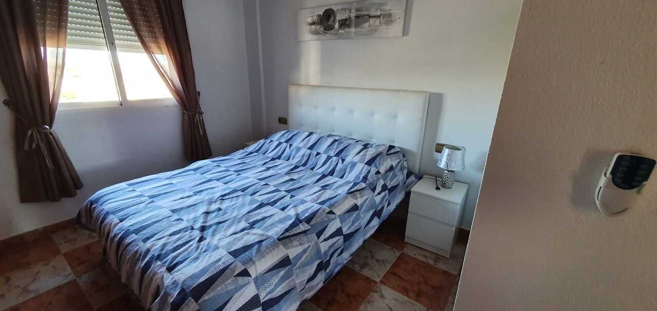 2-Bedroom Apartment in Cabo Roig, Orihuela Costa - Image 5