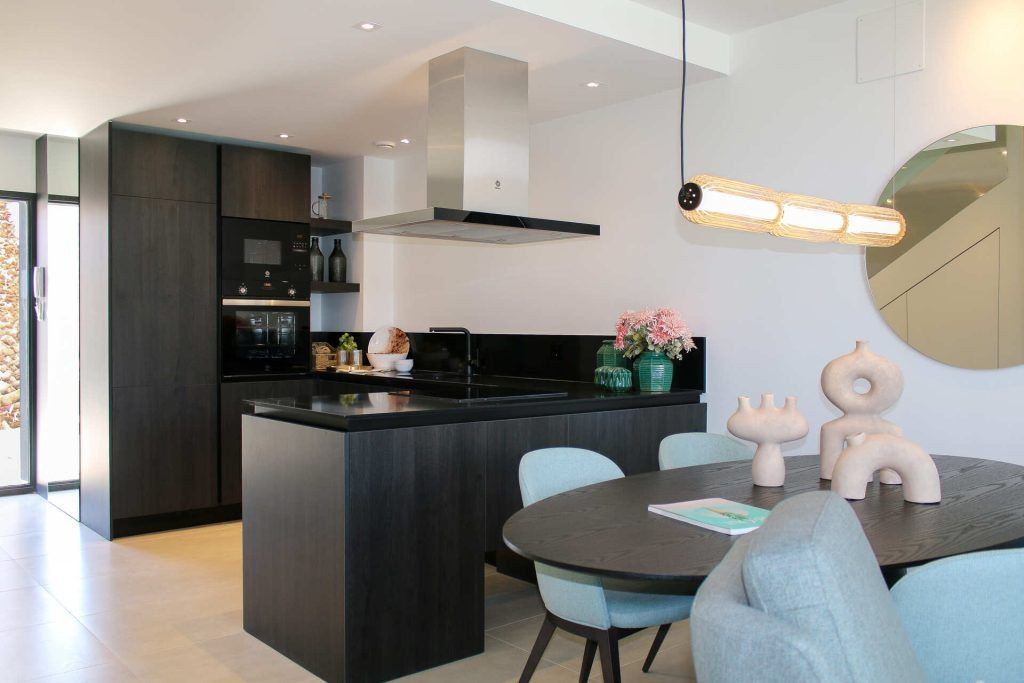 3-Bedroom Semi-Detached House in Algorfa - Image 18