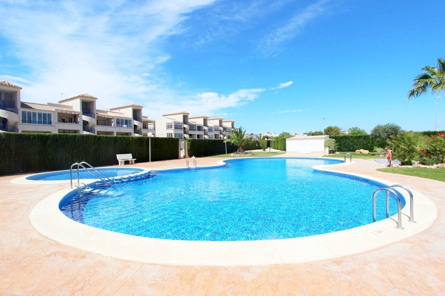 2-Bedroom Apartment in Los Balcones - Los Altos del Edén, Torrevieja - Image 1