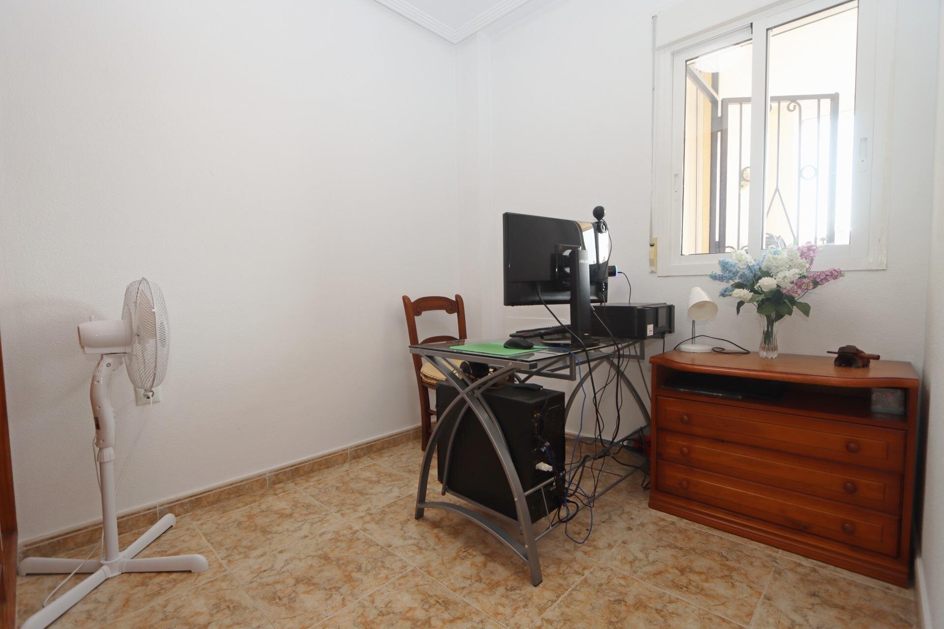 2-Bedroom Apartment in Los Balcones - Los Altos del Edén, Torrevieja - Image 12
