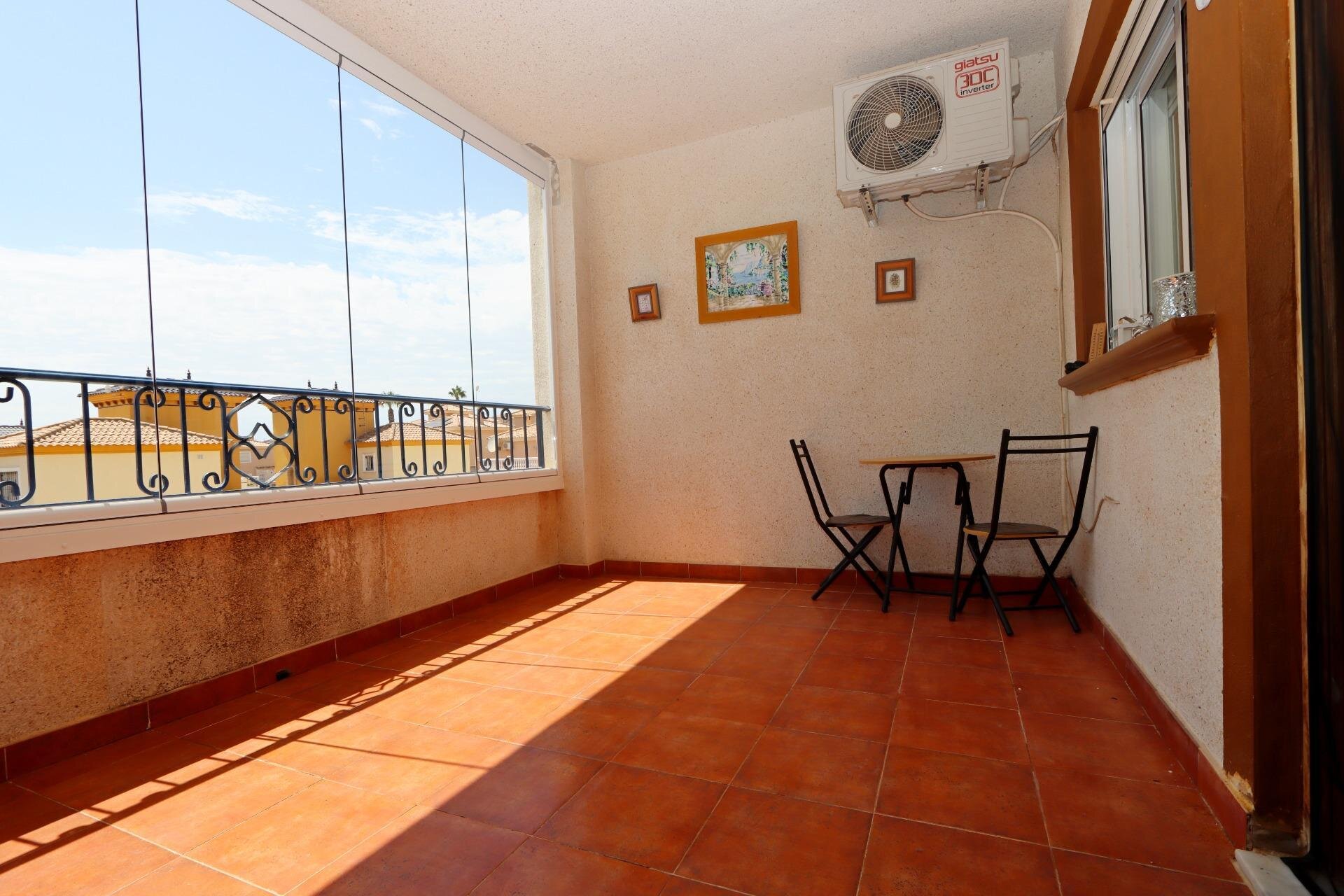 2-Bedroom Apartment in Los Balcones - Los Altos del Edén, Torrevieja - Image 4