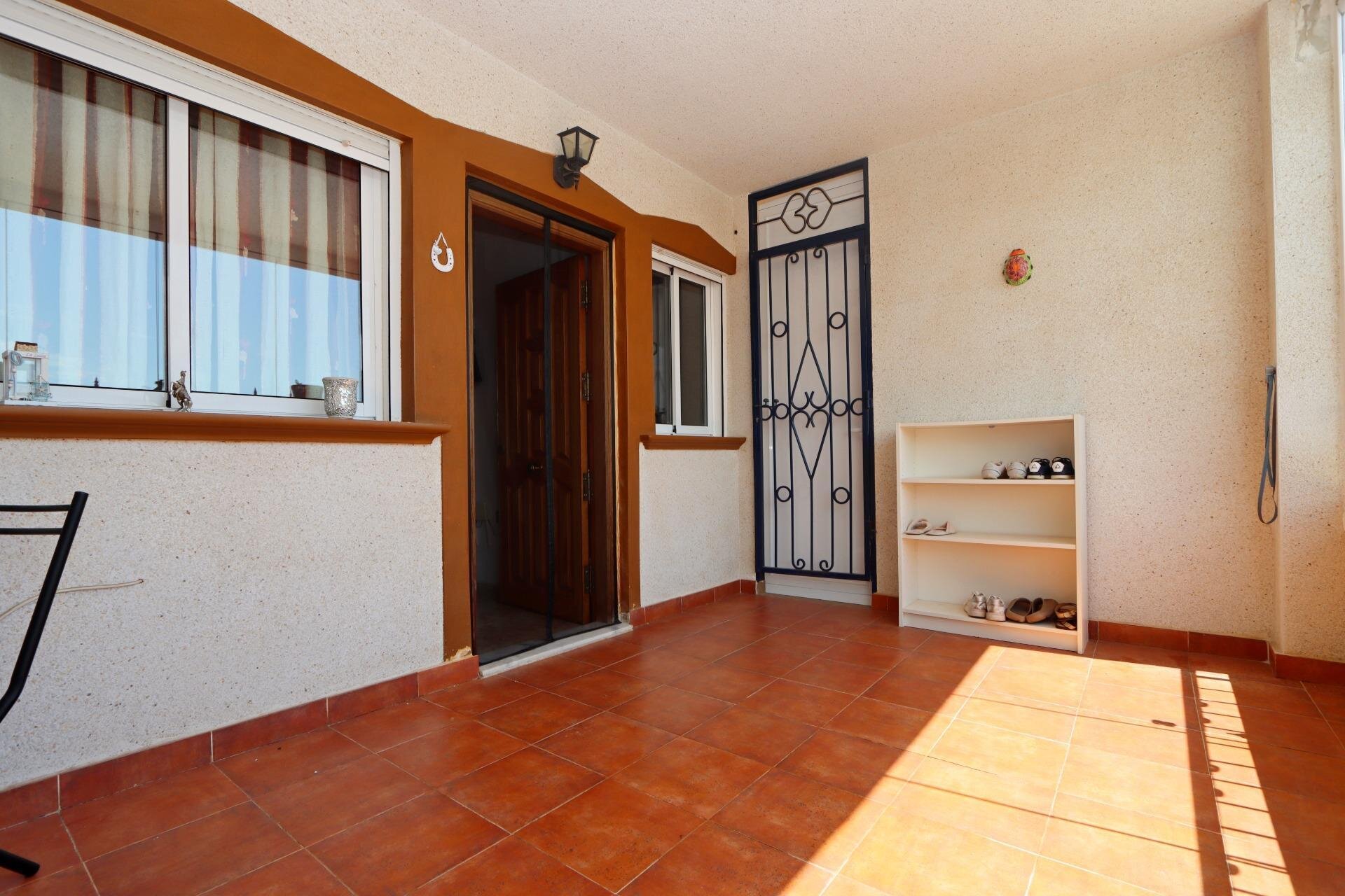 2-Bedroom Apartment in Los Balcones - Los Altos del Edén, Torrevieja - Image 5
