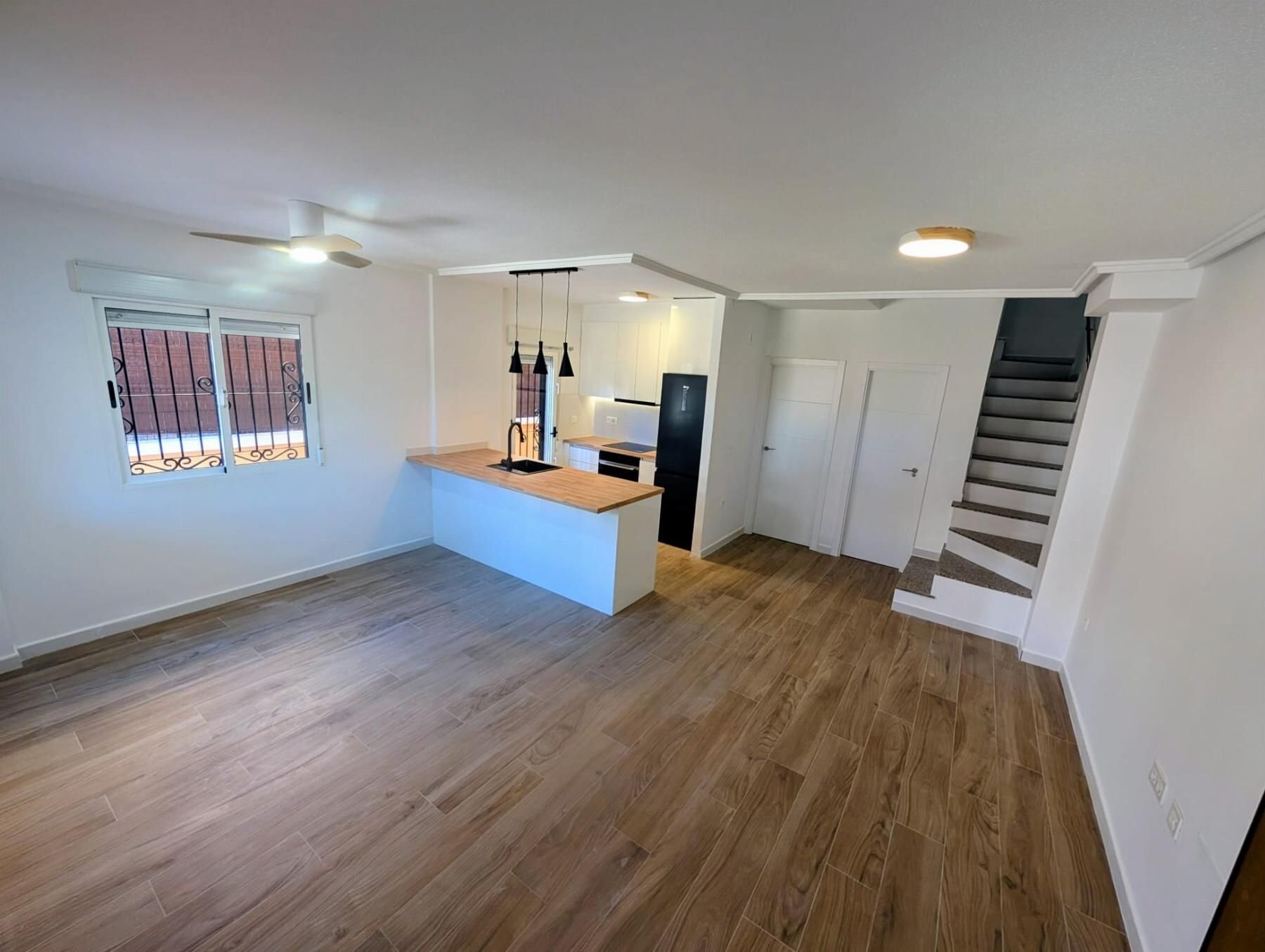 3-Bedroom Villa in La Florida, Orihuela Costa - Image 3