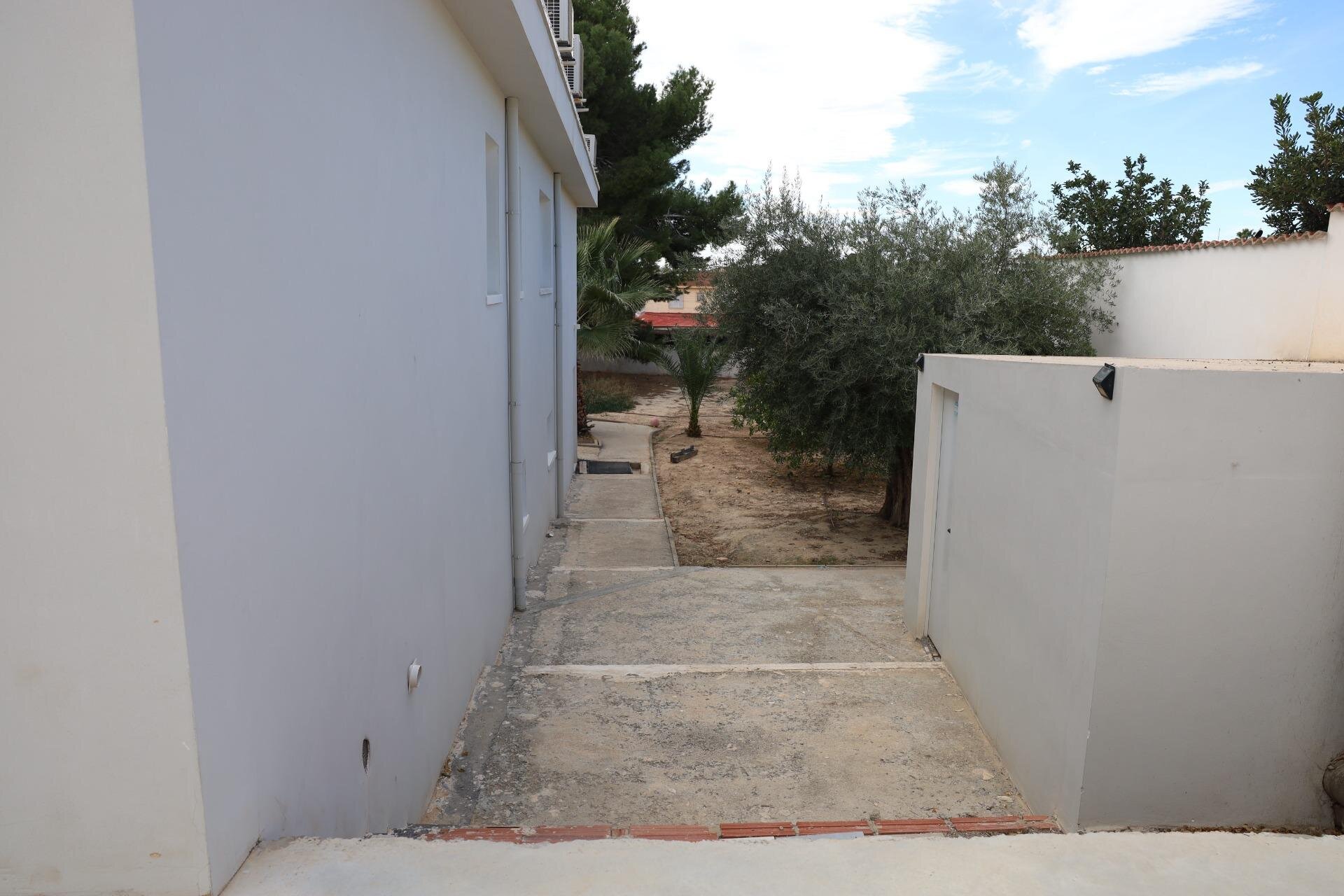 5-Zimmer Villa in Rojales - Image 12
