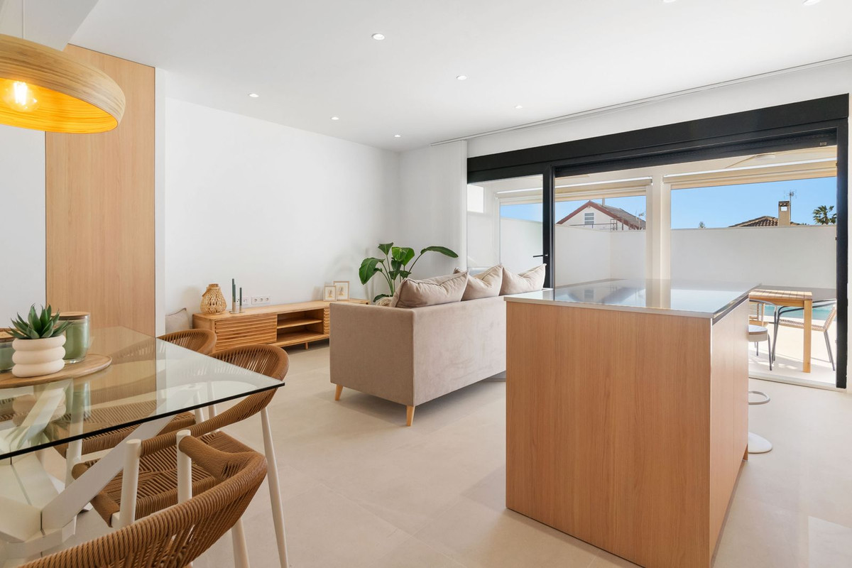 3-Bedroom Detached House in Torrevieja | Sunny Casas - C... - Image 9