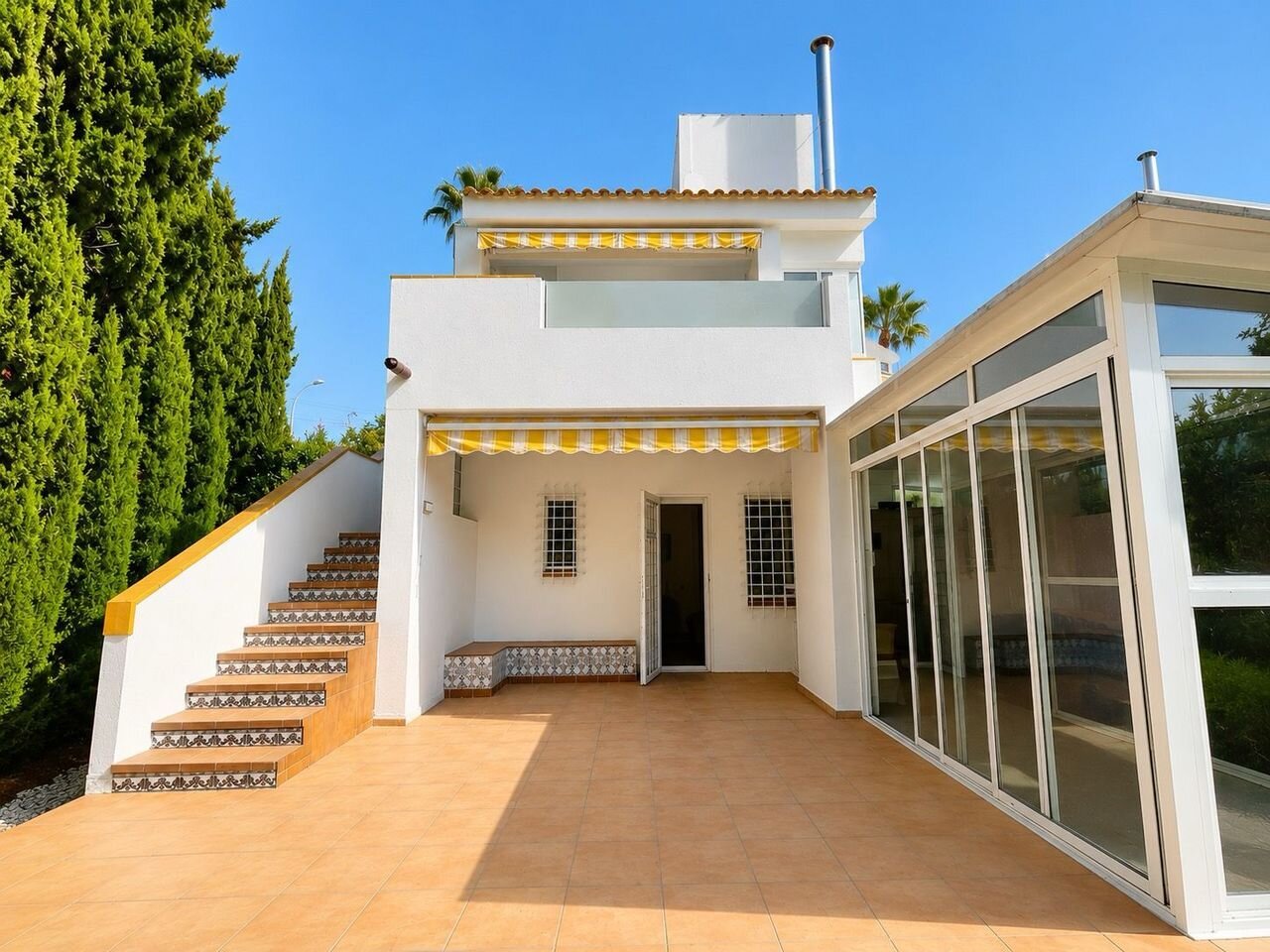 3-Bedroom Villa in Villamartin, Orihuela Costa - Image 32