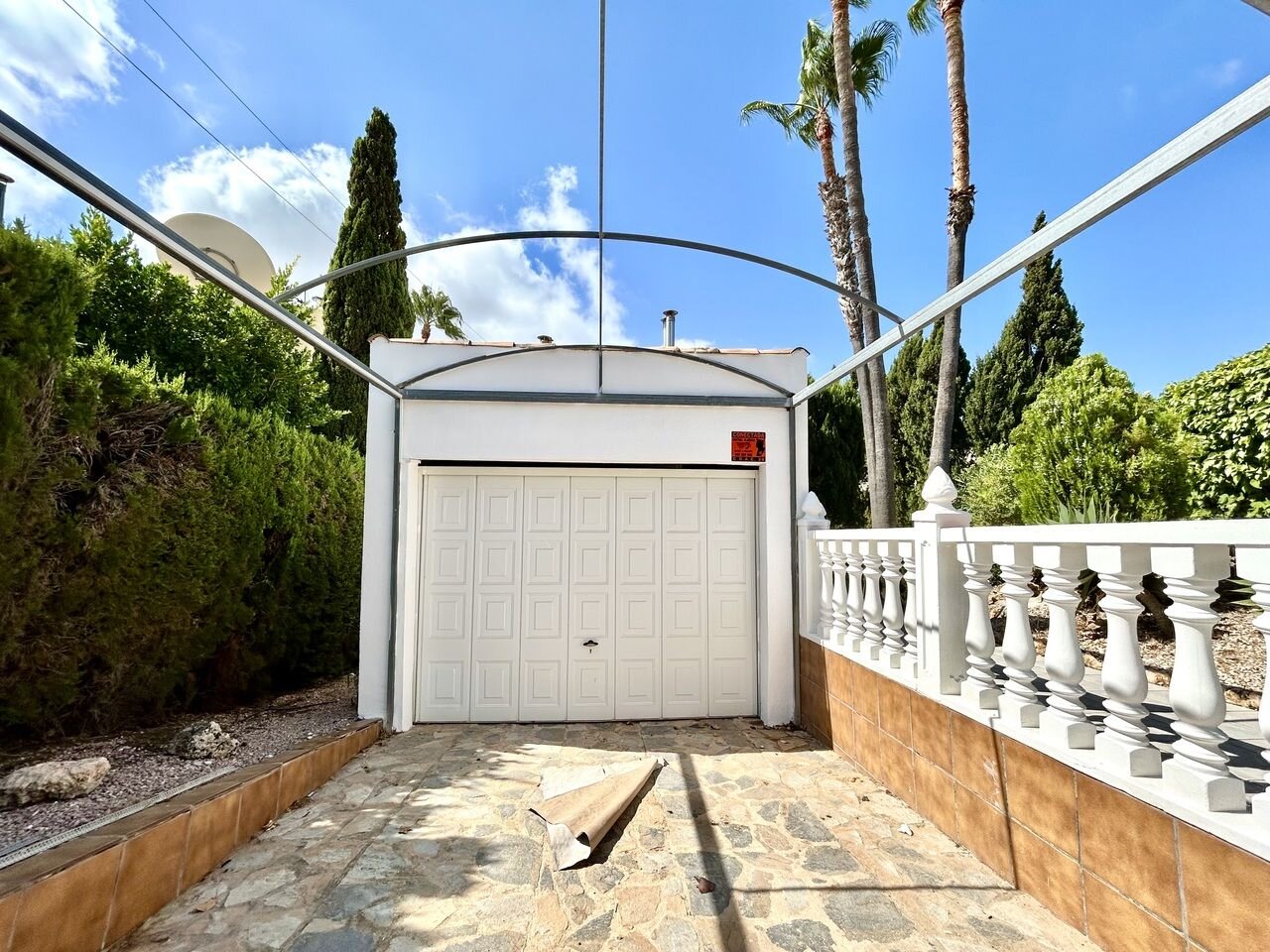 3-Bedroom Villa in Villamartin, Orihuela Costa - Image 38