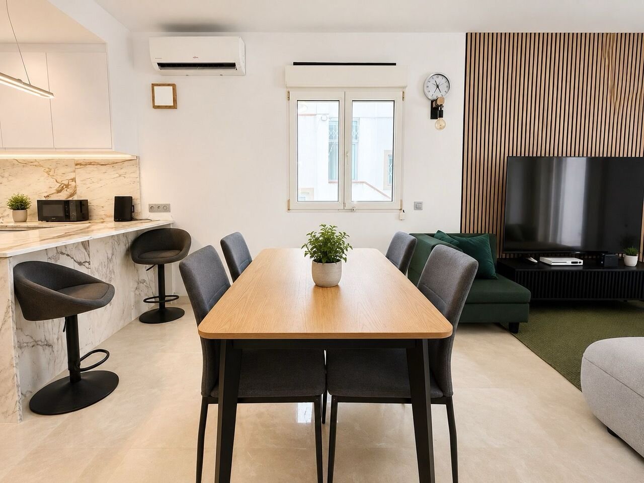 3-Bedroom Villa in Villamartin, Orihuela Costa - Image 7