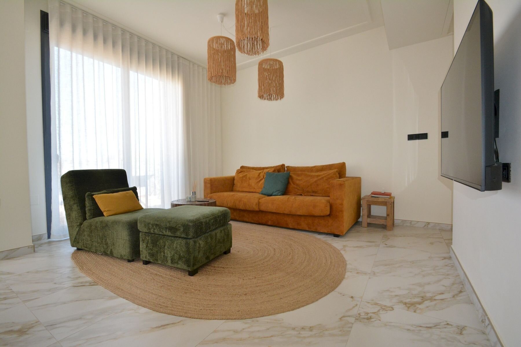 2-Bedroom Penthouse in Guardamar del Segura - Image 11