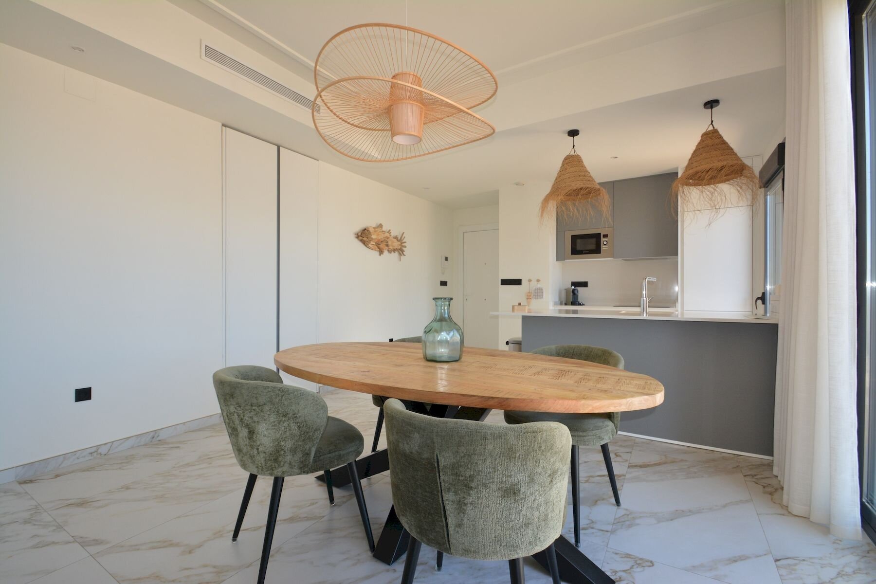 2-Bedroom Penthouse in Guardamar del Segura - Image 14