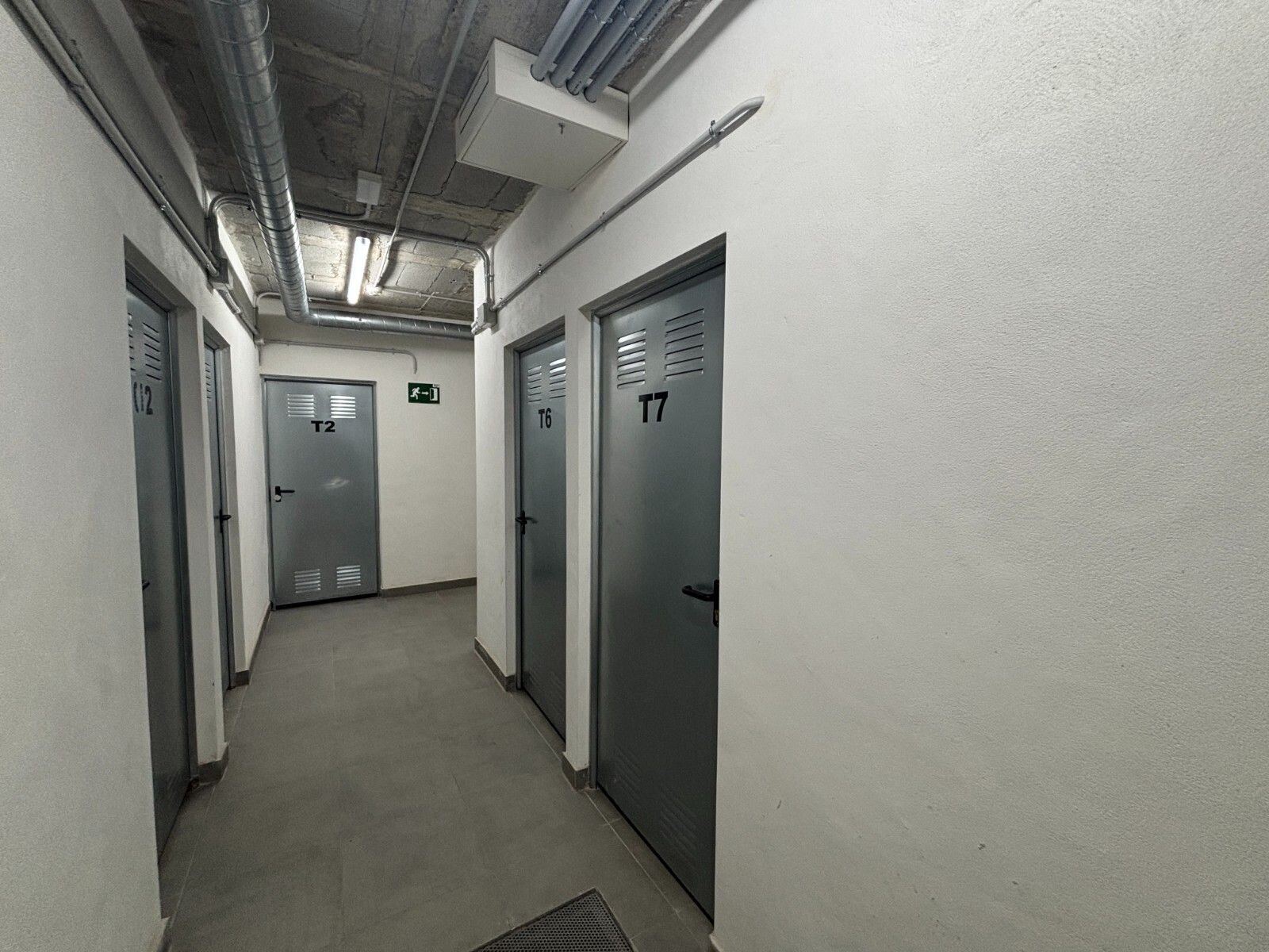 2-Bedroom Penthouse in Guardamar del Segura - Image 32