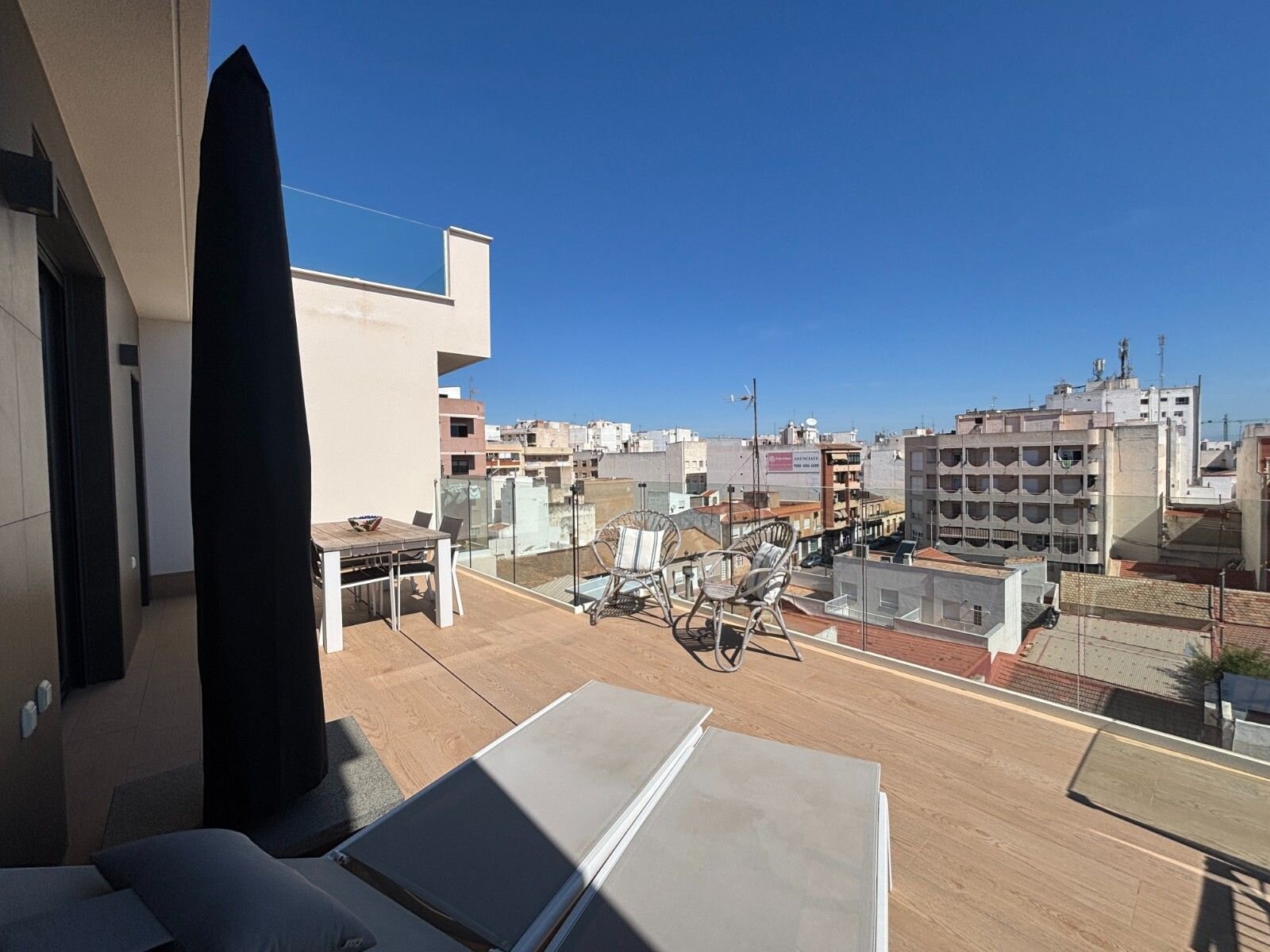 2-Bedroom Penthouse in Guardamar del Segura - Image 6