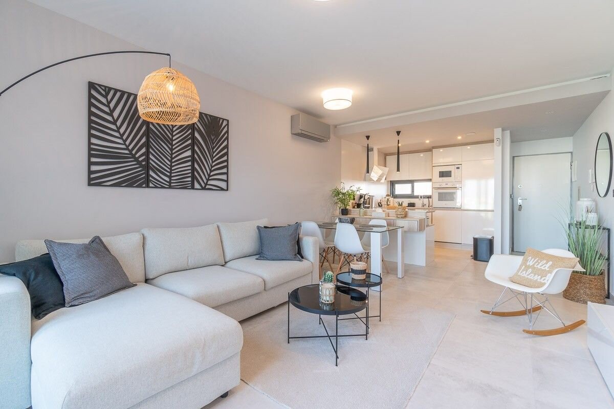 2-Bedroom Apartment in Guardamar del Segura - Image 11