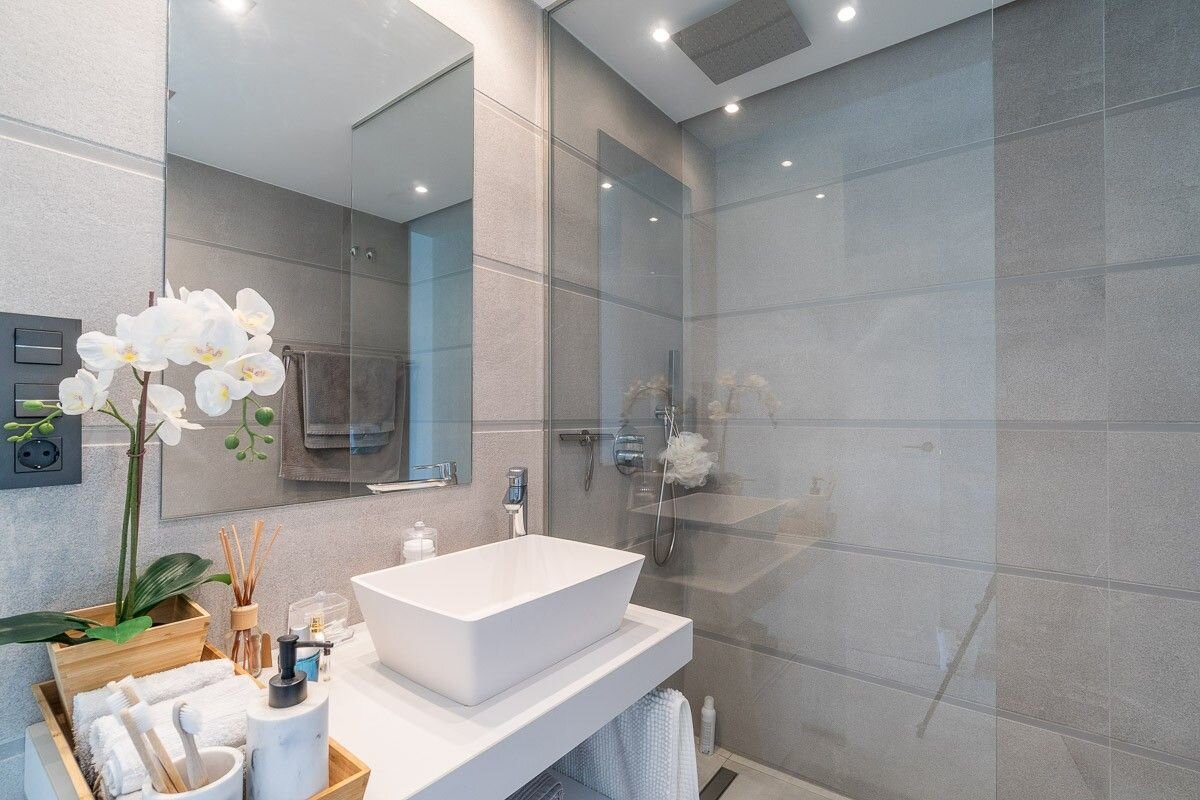 2-Bedroom Apartment in Guardamar del Segura - Image 20
