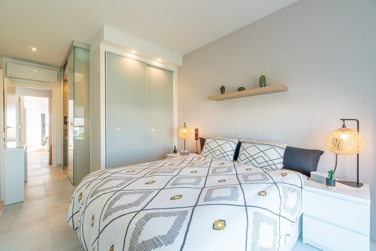 2-Bedroom Apartment in Guardamar del Segura - Image 22