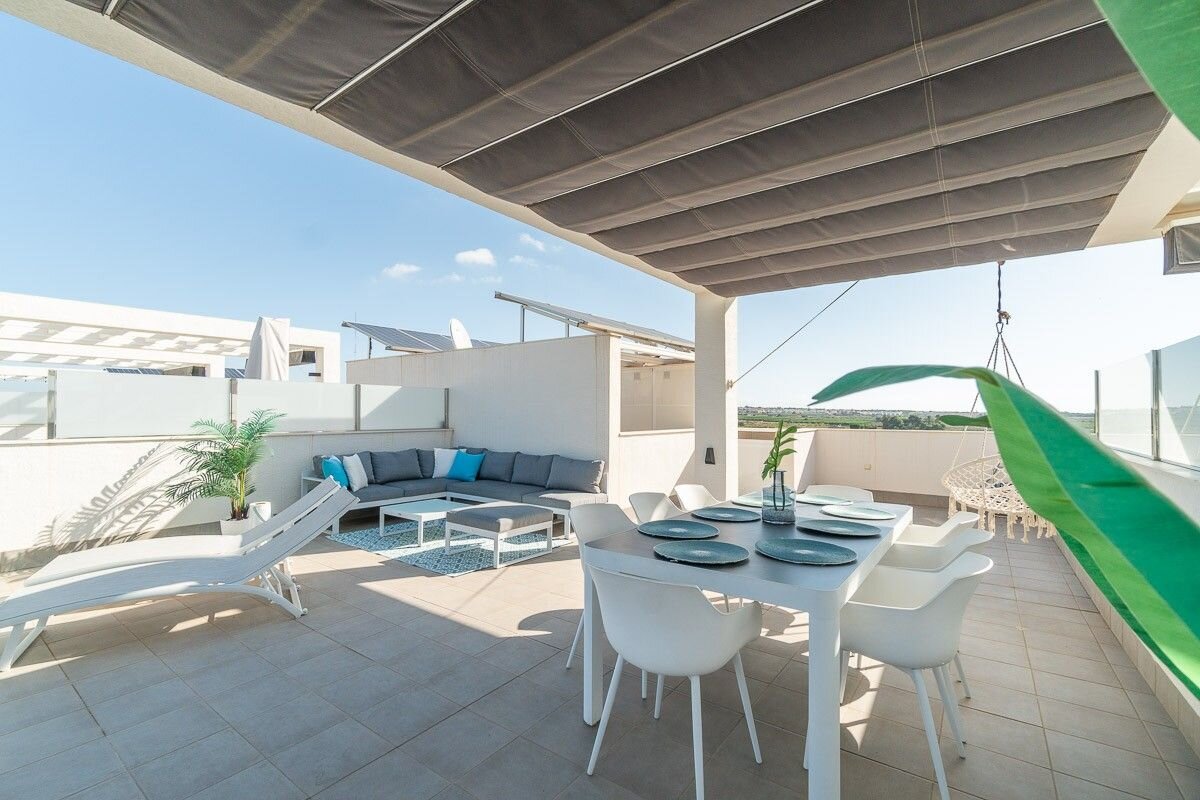 2-Bedroom Apartment in Guardamar del Segura - Image 26