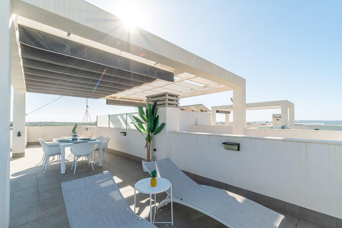 2-Bedroom Apartment in Guardamar del Segura - Image 27