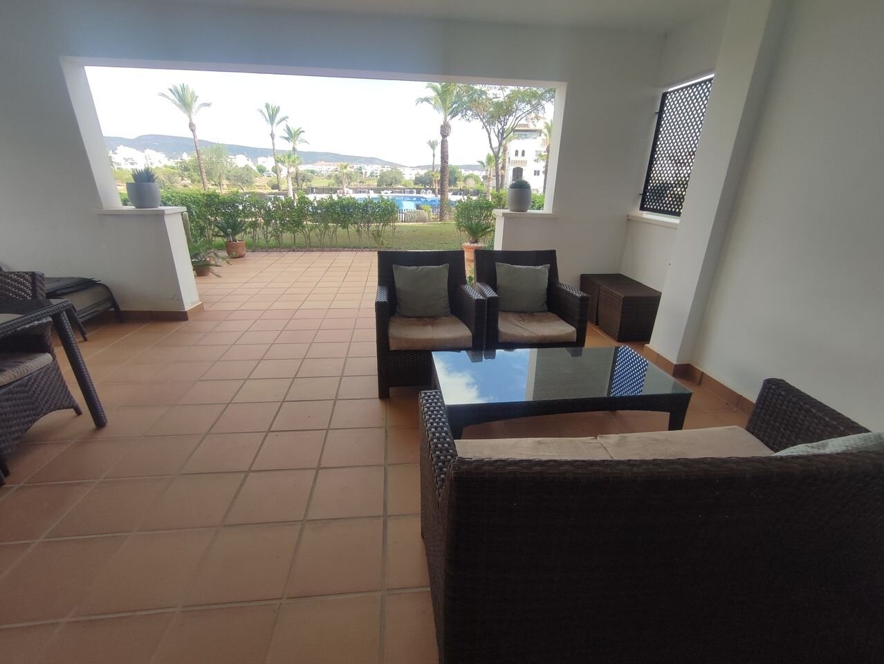 2-Bedroom Apartment in Sucina, Sucina - Image 13