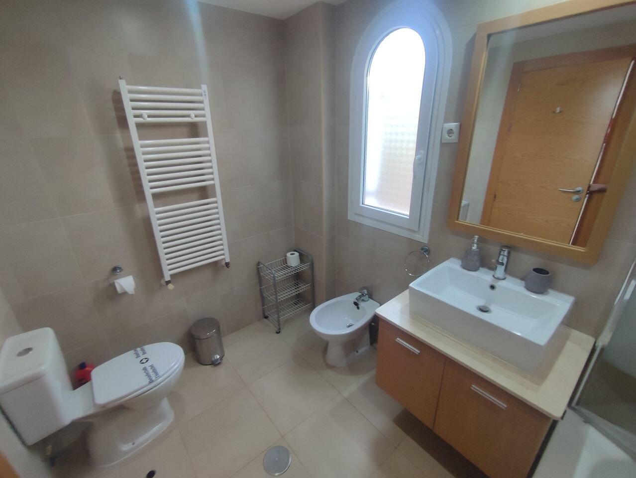 2-Bedroom Apartment in Sucina, Sucina - Image 21
