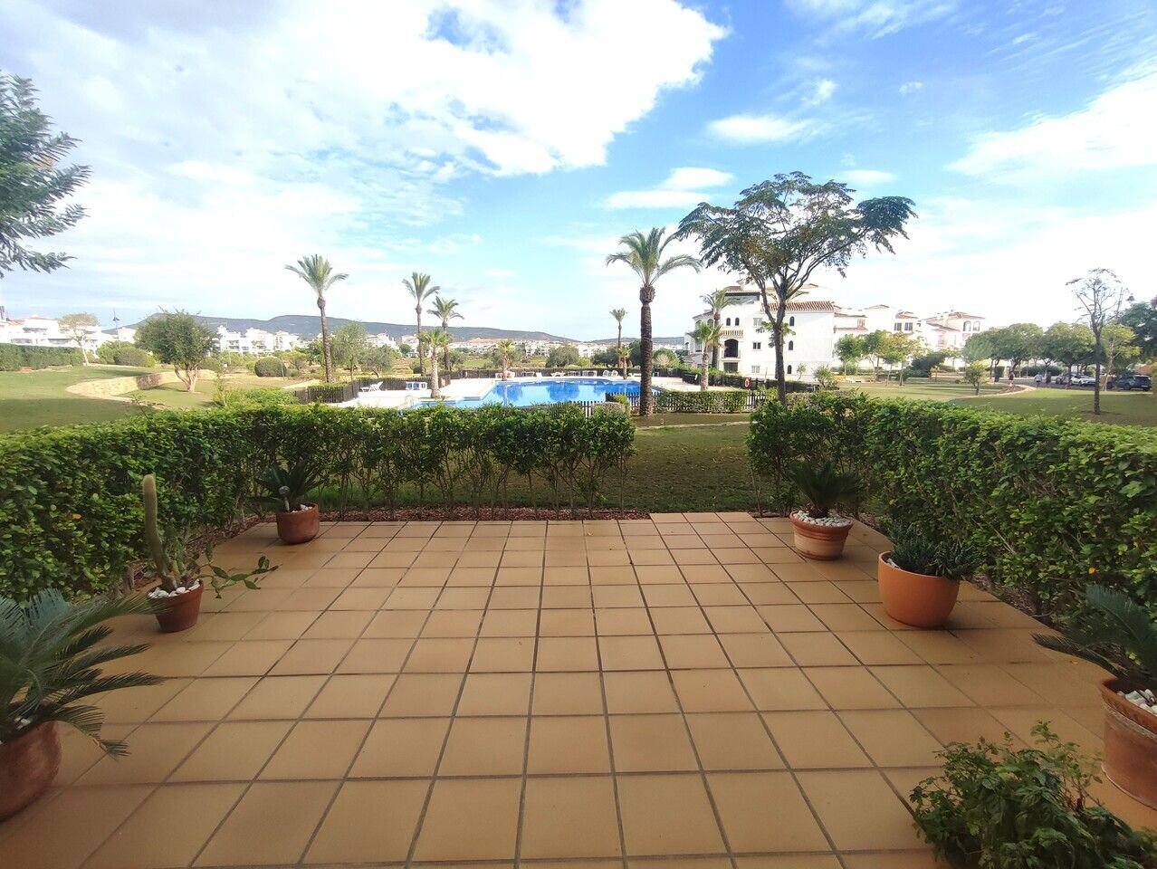 2-Bedroom Apartment in Sucina, Sucina - Image 27