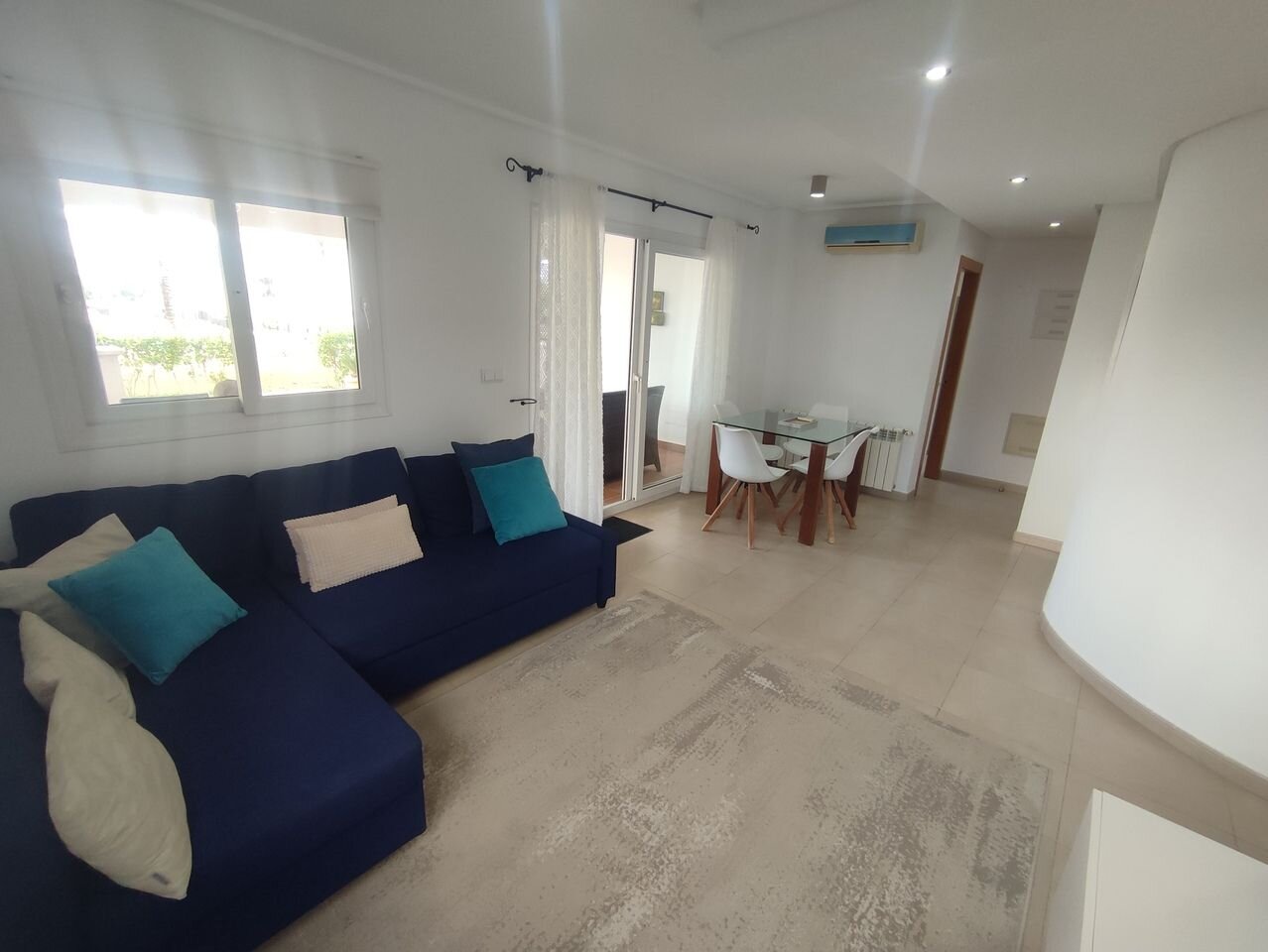 2-Bedroom Apartment in Sucina, Sucina - Image 3