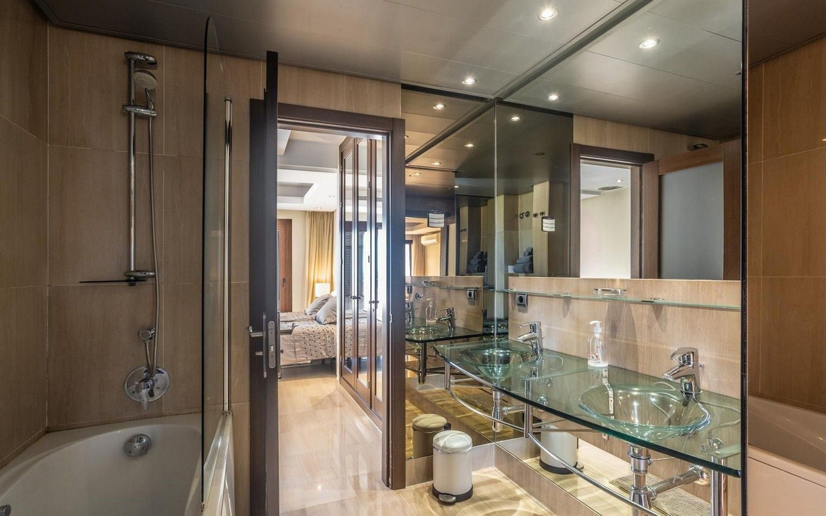 2-Bedroom Penthouse in Estepona | Sunny Casas - Costa Bl... - Image 12