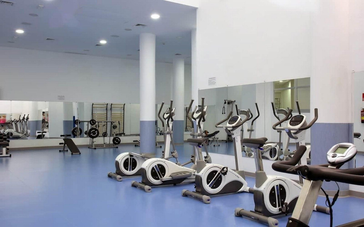 2-Bedroom Penthouse in Estepona | Sunny Casas - Costa Bl... - Image 18