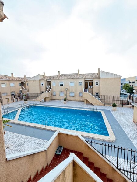 Apartamento de 2 Dormitorios en Torrevieja