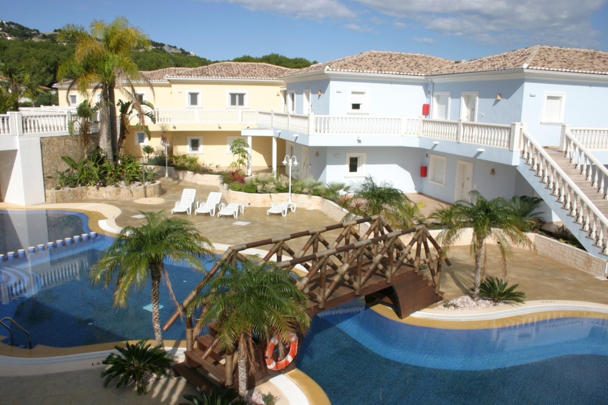 1-Zimmer Erdgeschosswohnung in La Fustera, Benissa | Sunn... - Image 2