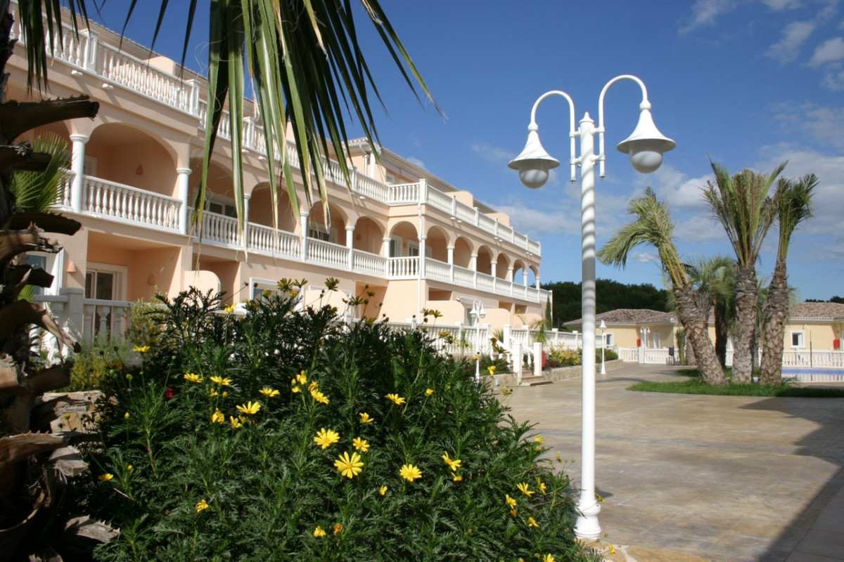 1-Zimmer Erdgeschosswohnung in La Fustera, Benissa | Sunn... - Image 4