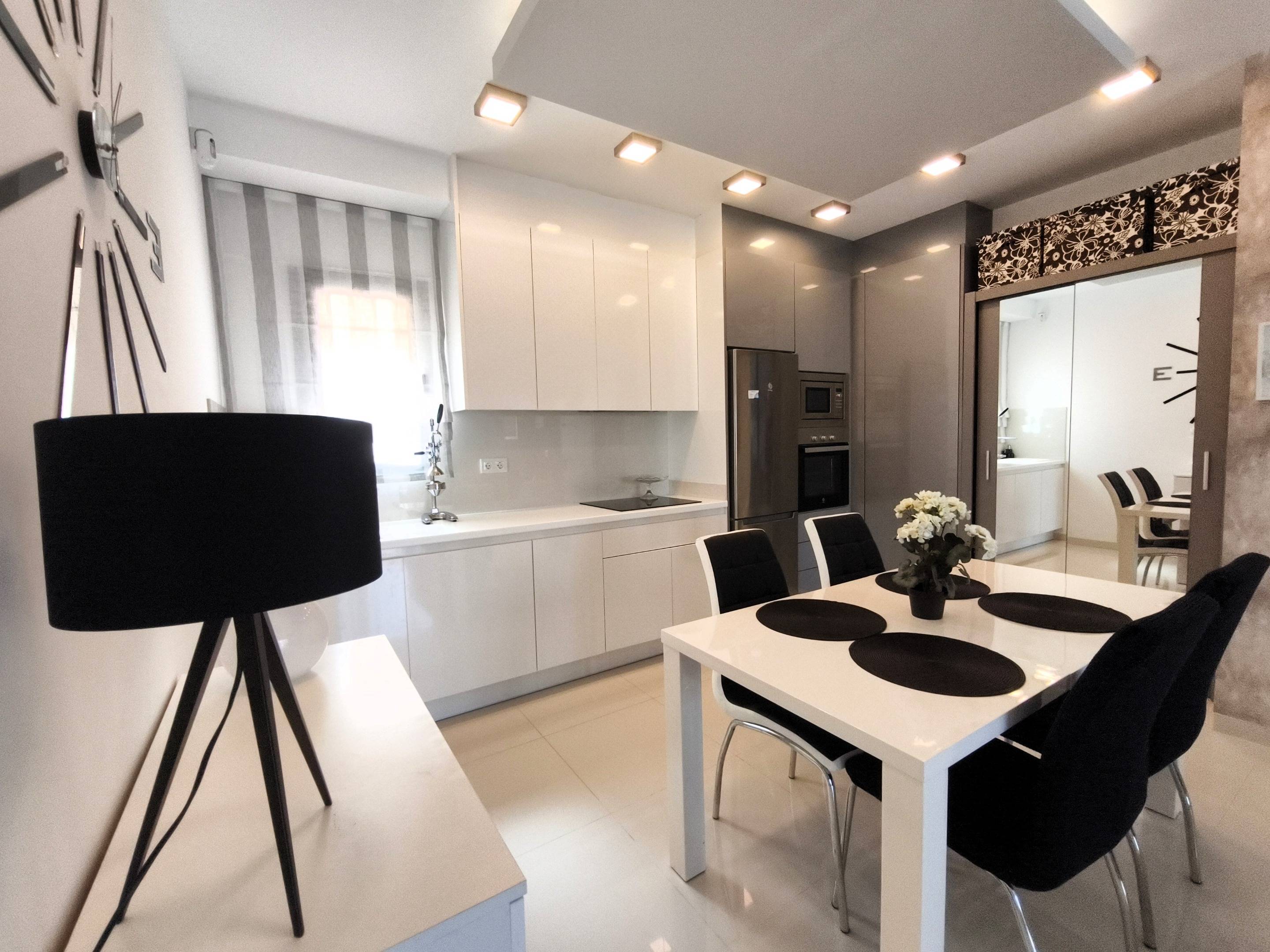 2-Bedroom Apartment in La Torre de la Horadada, Pilar de la Horadada - Image 9