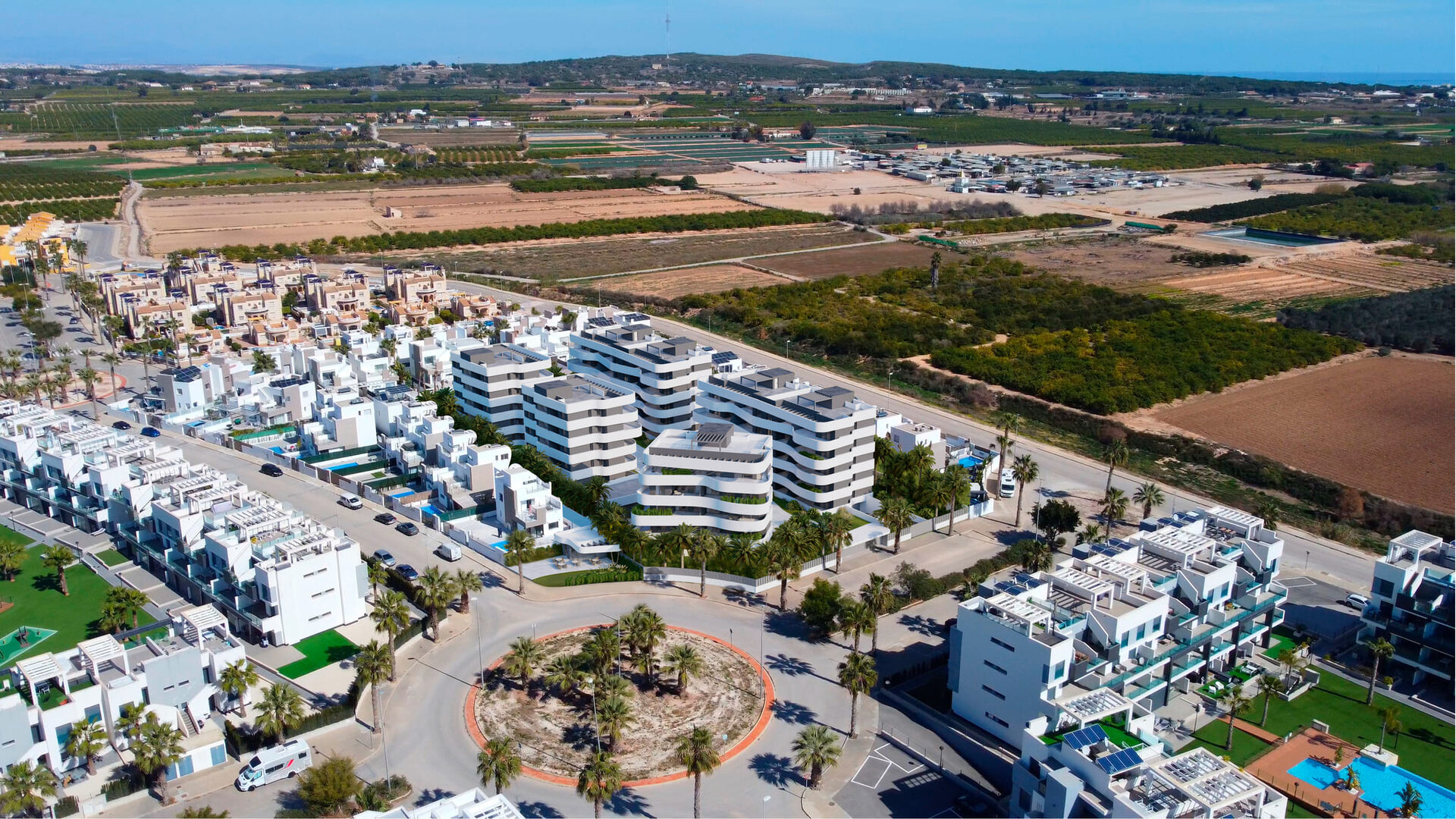 3-Bedroom Townhouse in Guardamar del Segura - Image 13