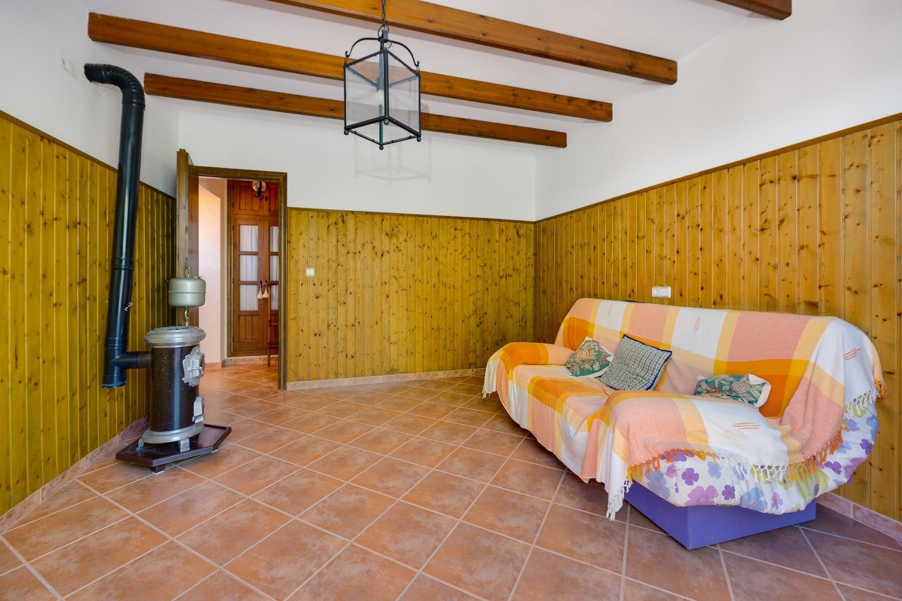 5-Bedroom Villa in Ciudad de las Comunicaciones, San Miguel de Salinas - Image 20