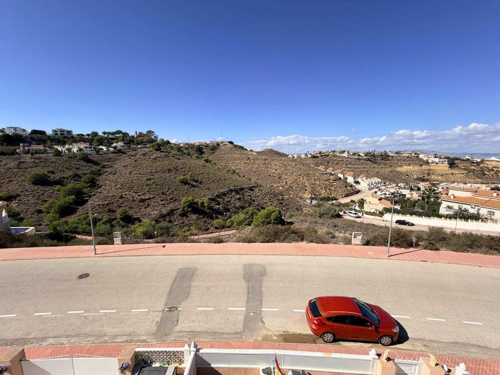 2-Bedroom Apartment in Comunidad Valenciana, Almoradi - Image 11
