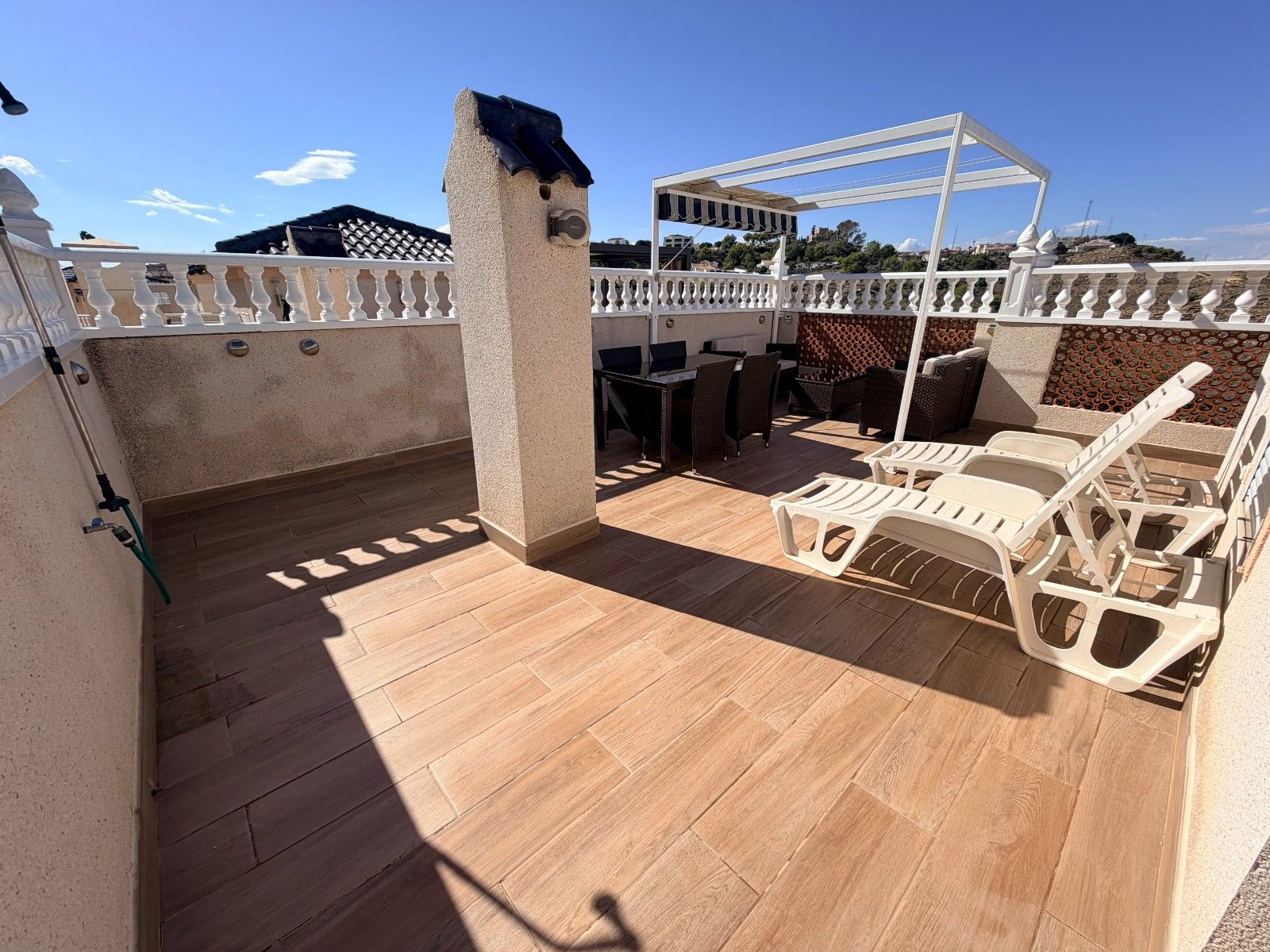 2-Bedroom Apartment in Comunidad Valenciana, Almoradi - Image 5