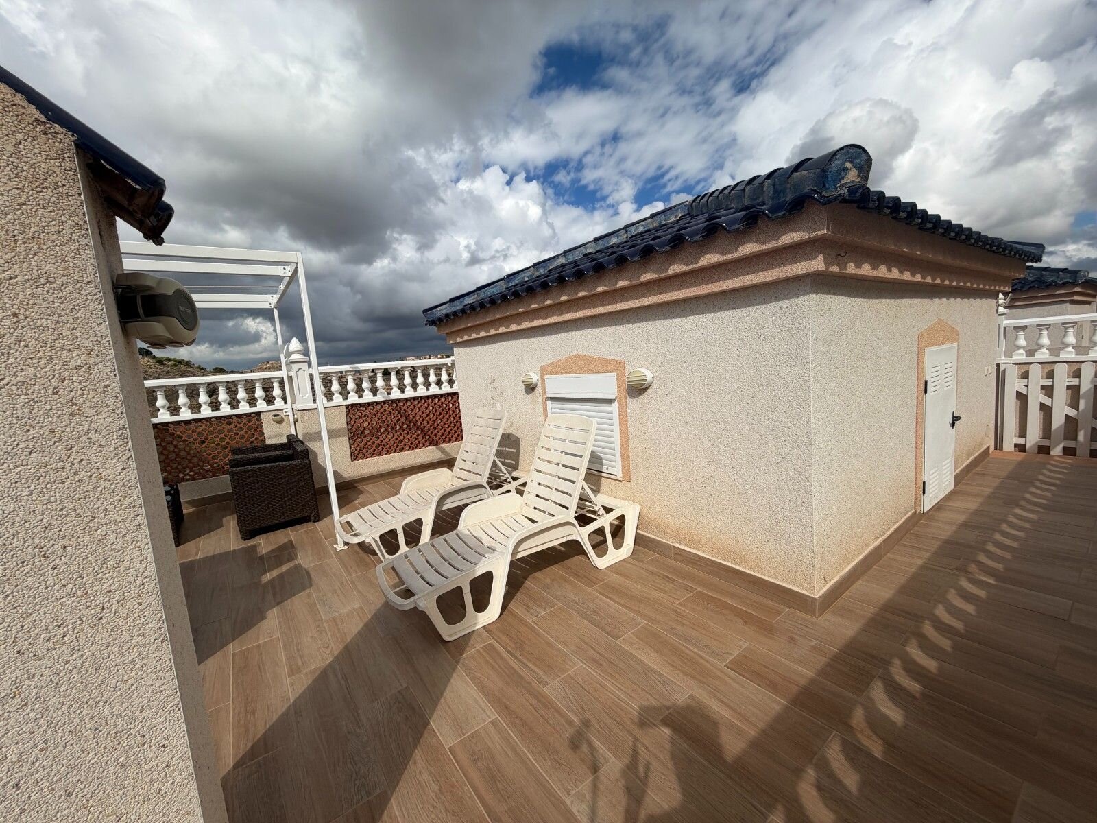 2-Bedroom Apartment in Almoradi - Image 5