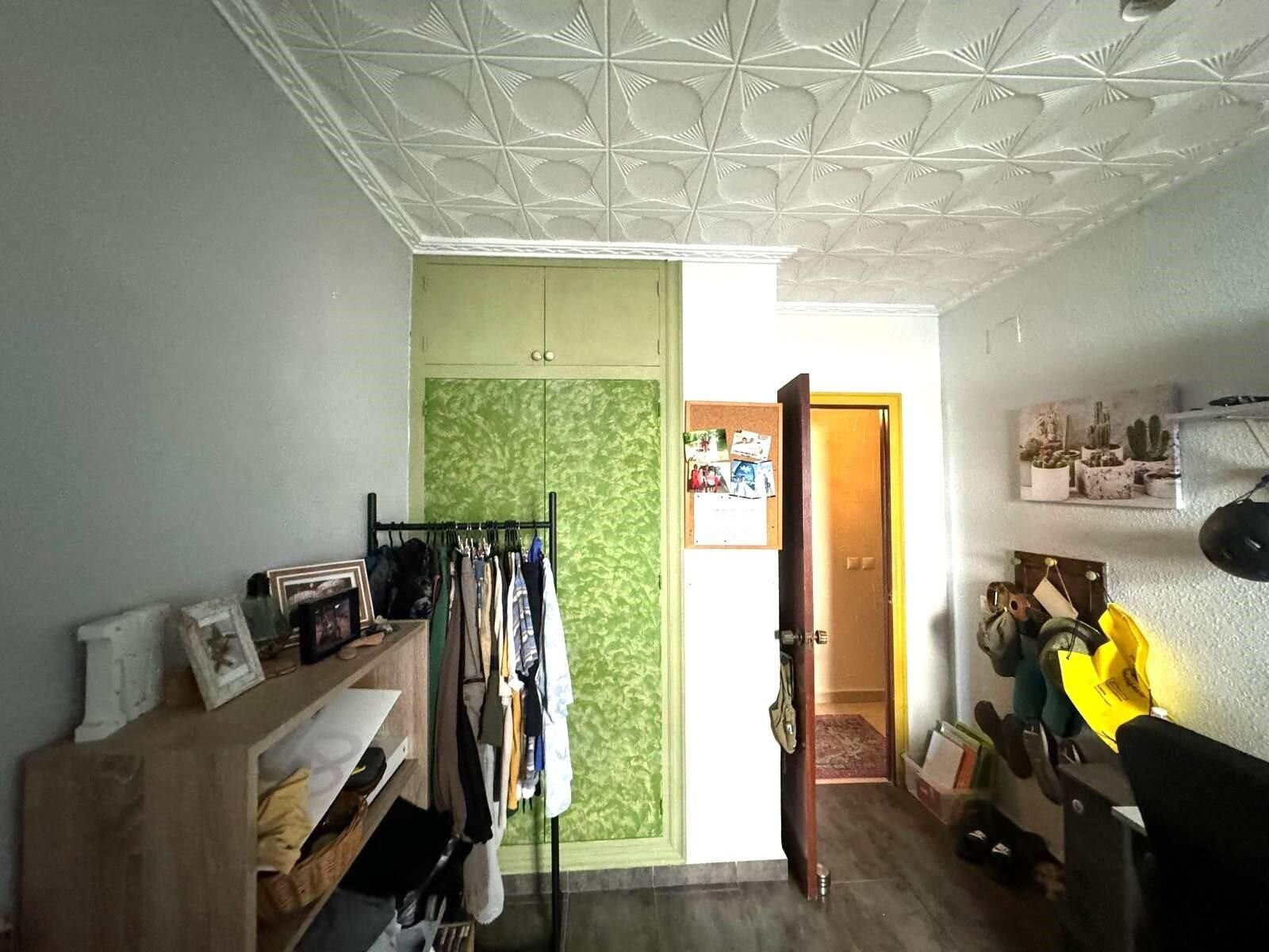 3-Bedroom Apartment in Centro, San Miguel de Salinas - Image 38
